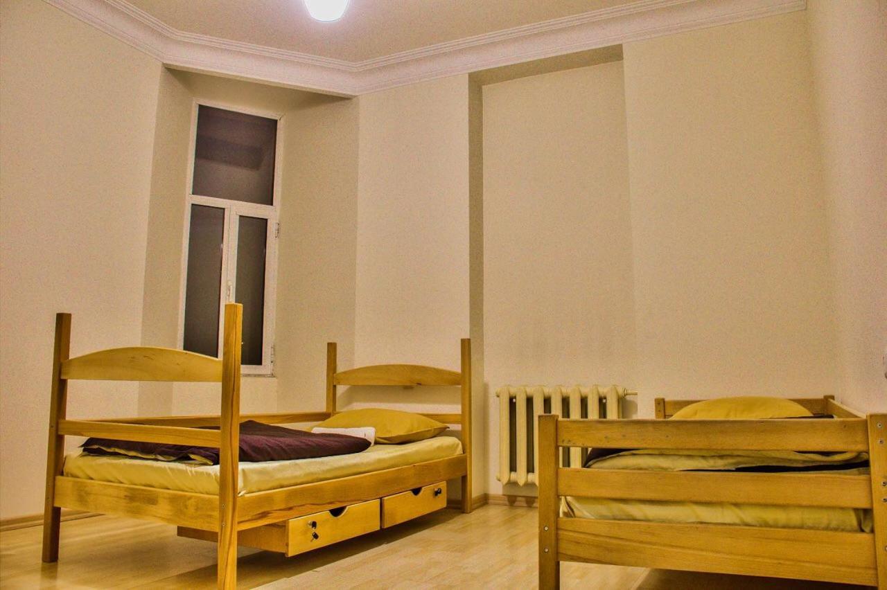 Classy And Cozy Hostel Erivan Dış mekan fotoğraf